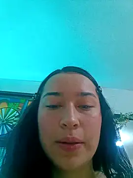 Snapshot of Sol_Sunny chatting on 05/05/26, 09:23 Sol Sunny online show from 05/05/26, 09:23