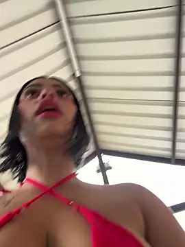 AlannaEvons online show from 12/19/25, 06:04