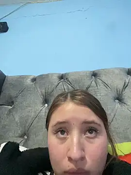 Snapshot of mia_skys chatting on 02/28/26, 04:13 mia skys online show from 02/28/26, 04:13