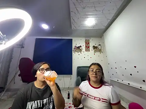 Lucyheart  online show from 03/08/26, 03:32