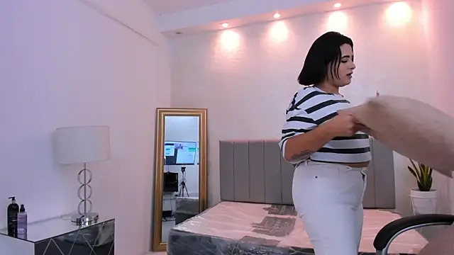 kendall roous online show from 09/17/25, 07:26