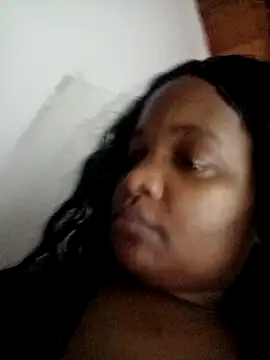 isabella brown1 online show from 03/27/26, 12:16