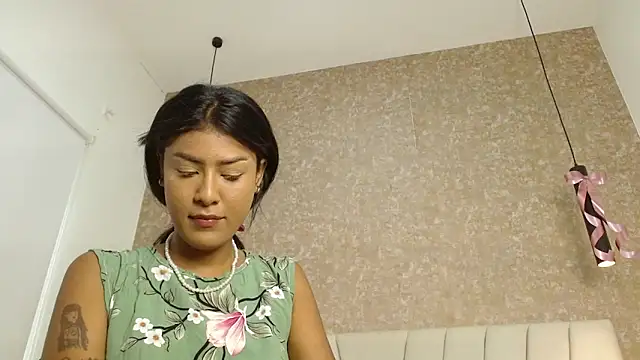 Snapshot of babilett chatting on 11/15/25, 11:40 babilett online show from 11/15/25, 11:40