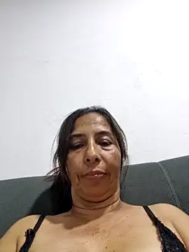 Snapshot of maleja23 chatting on 09/13/25, 11:37 maleja23 online show from 09/13/25, 11:37