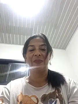 Snapshot of maleja23 chatting on 10/03/25, 01:41 maleja23 online show from 10/03/25, 01:41