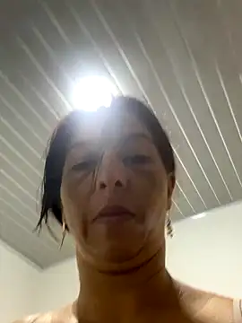 Snapshot of maleja23 chatting on 11/02/25, 11:23 maleja23 online show from 11/02/25, 11:23