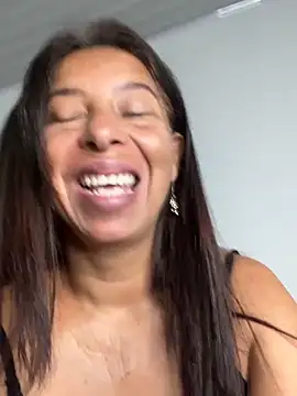 Snapshot of maleja23 chatting on 11/06/25, 11:33 maleja23 online show from 11/06/25, 11:33