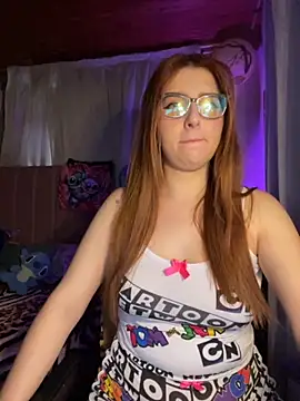 CoraVibes online show from 02/10/26, 12:20