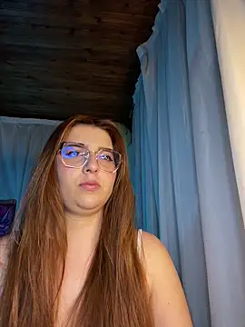 CoraVibes online show from 02/17/26, 12:12