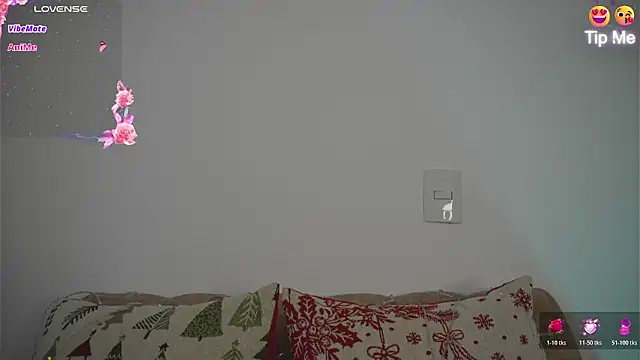 Roxybeautyy online show from 01/16/26, 09:52