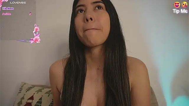 Roxybeautyy online show from 03/05/26, 09:38