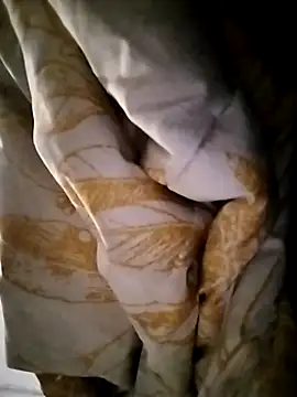 Snapshot of Bennteny67 chatting on 10/29/25, 06:59 Bennteny67 online show from 10/29/25, 06:59