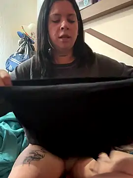 LaGueraDelMar online show from 10/30/25, 05:46