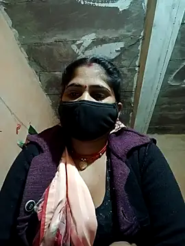 Snapshot of Nehaja33e chatting on 11/22/25, 10:42 Nehaja33e online show from 11/22/25, 10:42