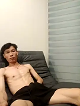 boyhi199x online show from 11/26/25, 09:27