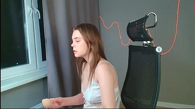 LeksaLove online show from 02/25/26, 08:29