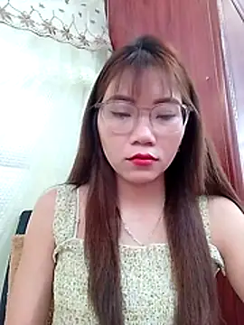 Snapshot of MyMy08 chatting on 01/08/26, 04:04 MyMy08 online show from 01/08/26, 04:04