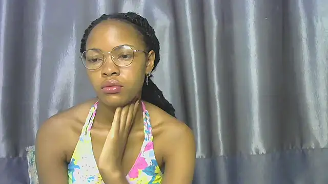 Snapshot of PussyDrip_ chatting on 10/04/25, 06:00 PussyDrip online show from 10/04/25, 06:00