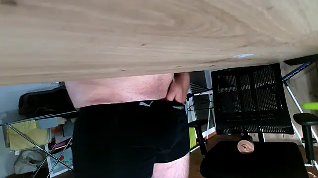 michaelm1983 online show from 09/16/25, 07:42