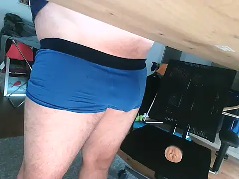 michaelm1983 online show from 09/22/25, 06:48