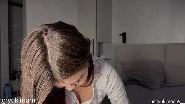 iamyuki online show from 03/16/26, 05:35