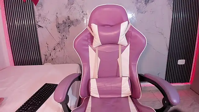 Mia Duarte1 online show from 02/24/26, 08:18