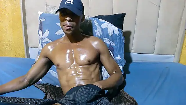 Teemanxxx25 online show from 12/03/25, 04:16