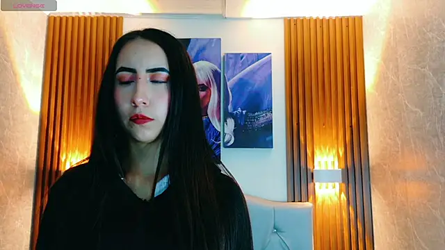 Snapshot of Sophi_Thaylorr chatting on 09/20/25, 01:01 Sophi Thaylorr online show from 09/20/25, 01:01