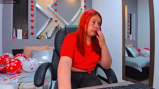 roxana santini online show from 09/24/25, 03:37