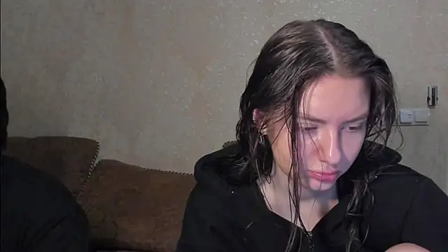 muuur fam online show from 12/22/25, 03:25