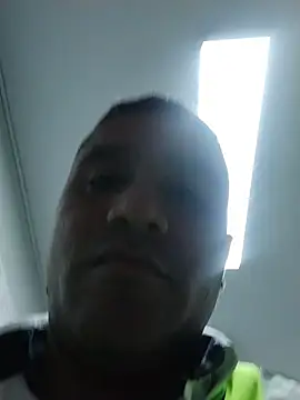 danigarci2307 online show from 04/17/26, 01:30