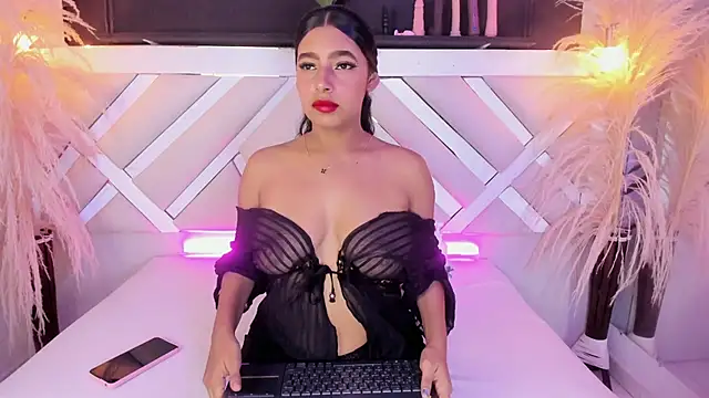 Zoe-Johnson  online show from 04/12/26, 09:42