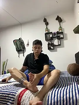 Jaguer2213 online show from 11/03/25, 06:14