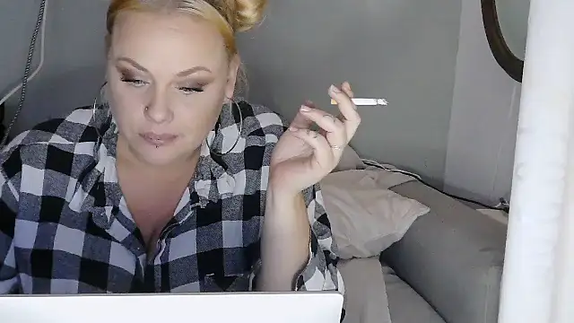 sweetsinzz online show from 10/25/25, 02:30