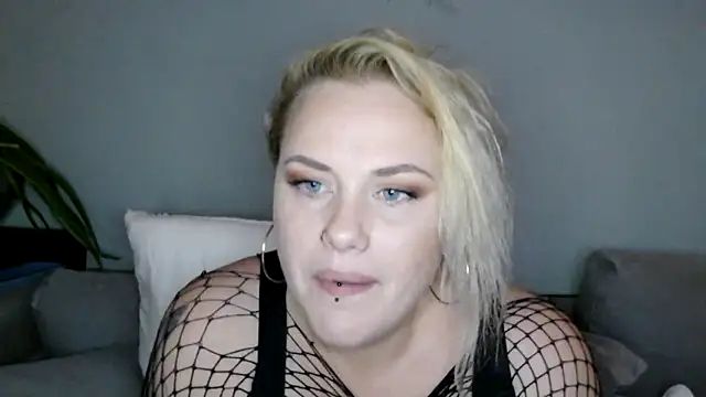 sweetsinzz online show from 11/22/25, 11:26