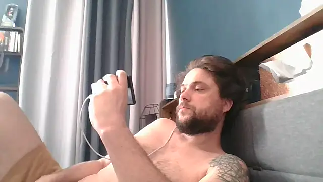 Titilouonlyf69 online show from 04/27/26, 09:29