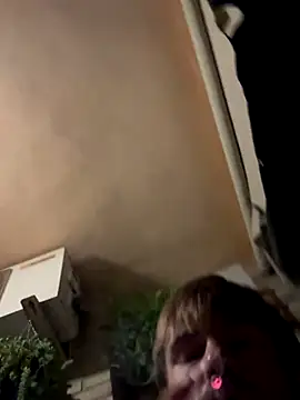 Snapshot of sumiso0808 chatting on 10/02/25, 10:17 sumiso0808 online show from 10/02/25, 10:17