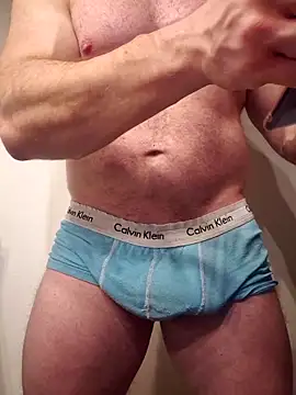 AlphaGymMale online show from 12/14/25, 12:27