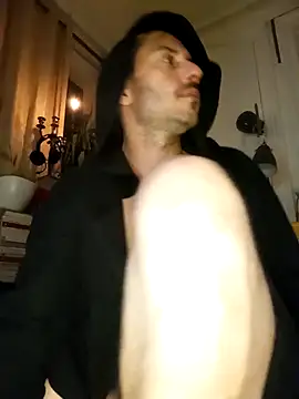 branletteur online show from 11/08/25, 03:18