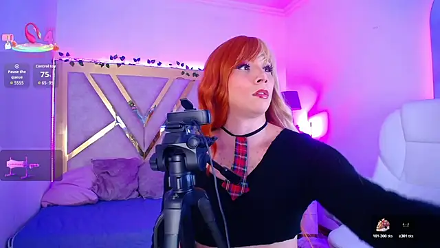 Ashley parkerr online show from 11/06/25, 04:13