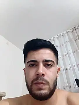 Snapshot of Ozi1910 chatting on 09/14/25, 03:49 Ozi1910 online show from 09/14/25, 03:49