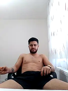 Snapshot of Ozi1910 chatting on 09/17/25, 10:06 Ozi1910 online show from 09/17/25, 10:06