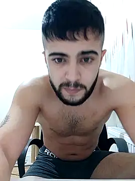 Snapshot of Ozi1910 chatting on 09/27/25, 06:02 Ozi1910 online show from 09/27/25, 06:02