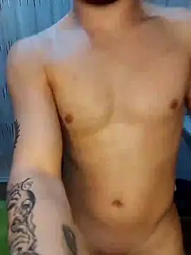 Snapshot of Ozi1910 chatting on 11/22/25, 09:03 Ozi1910 online show from 11/22/25, 09:03