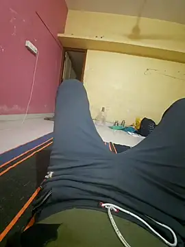 choot paglu online show from 11/07/25, 01:44