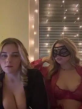 ItsLxsa online show from 04/07/26, 08:20