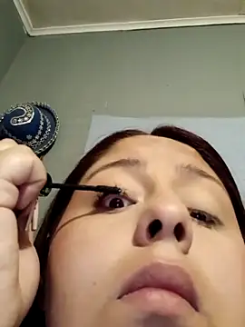 Snapshot of tudiablitalitabellaaa chatting on 03/27/26, 11:43 tudiablitalitabellaaa online show from 03/27/26, 11:43