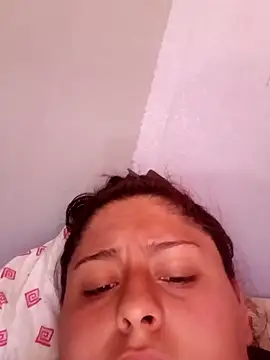 Snapshot of tudiablitalitabellaaa chatting on 04/01/26, 06:16 tudiablitalitabellaaa online show from 04/01/26, 06:16