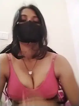 DivyaBhabhi69xh online show from 10/20/25, 04:02