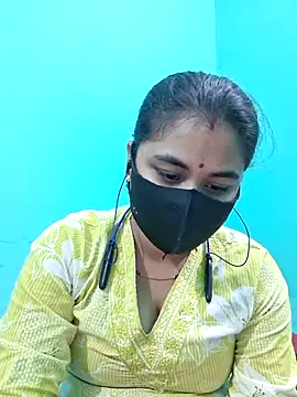 Snapshot of DivyaBhabhi69@xh chatting on 04/22/26, 03:57 DivyaBhabhi69xh online show from 04/22/26, 03:57